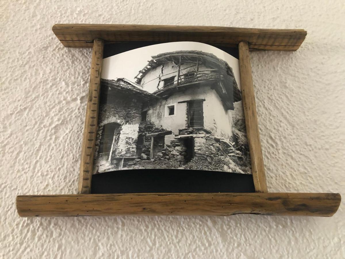 La Chambre Des Reves Aosta Exterior photo