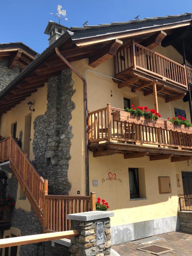 La Chambre Des Reves Aosta Exterior photo